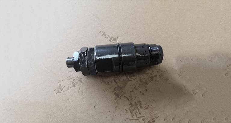 Directional control valve D32.2 (fine thread)