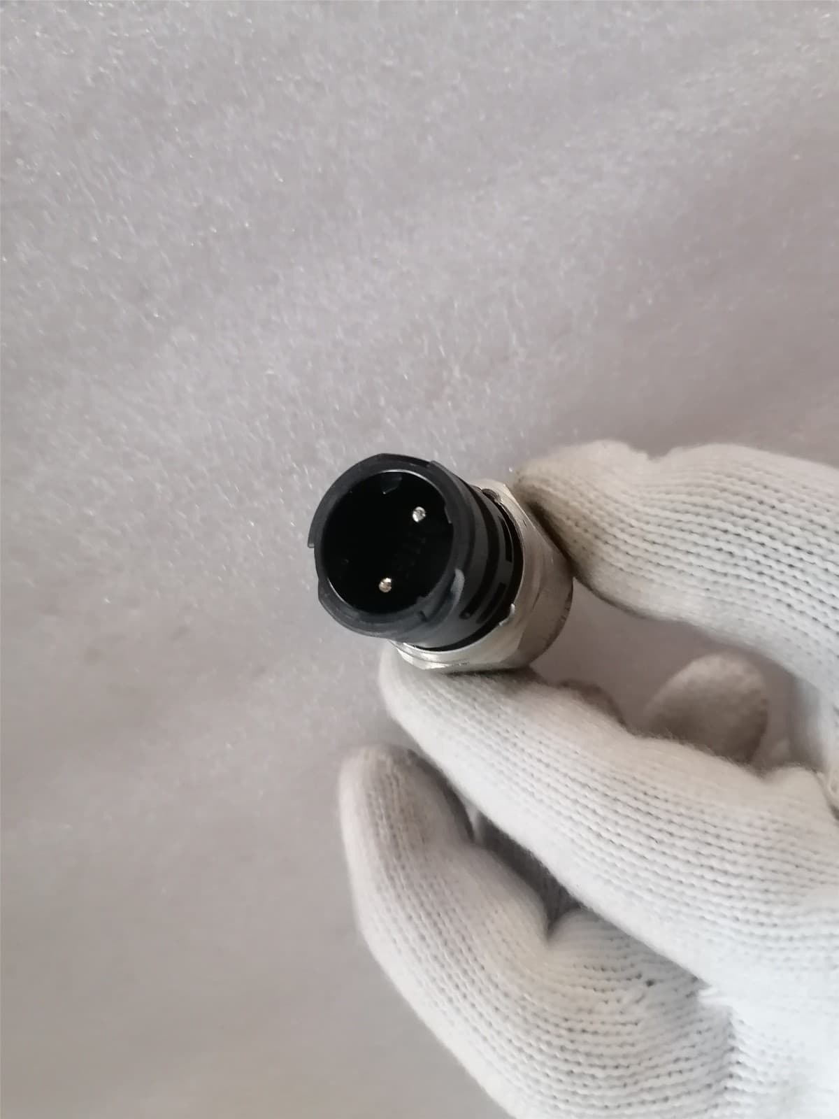 Neutral shift sensor