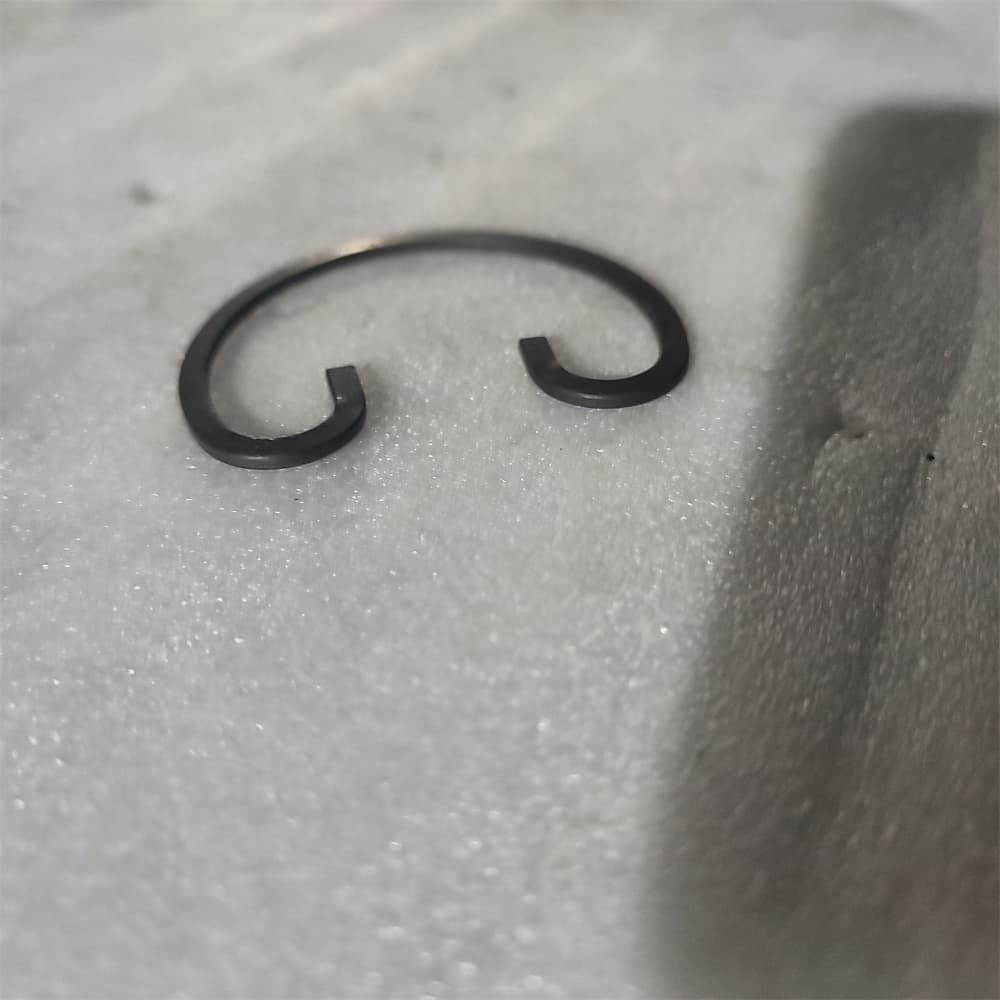 Piston pin retainer ring