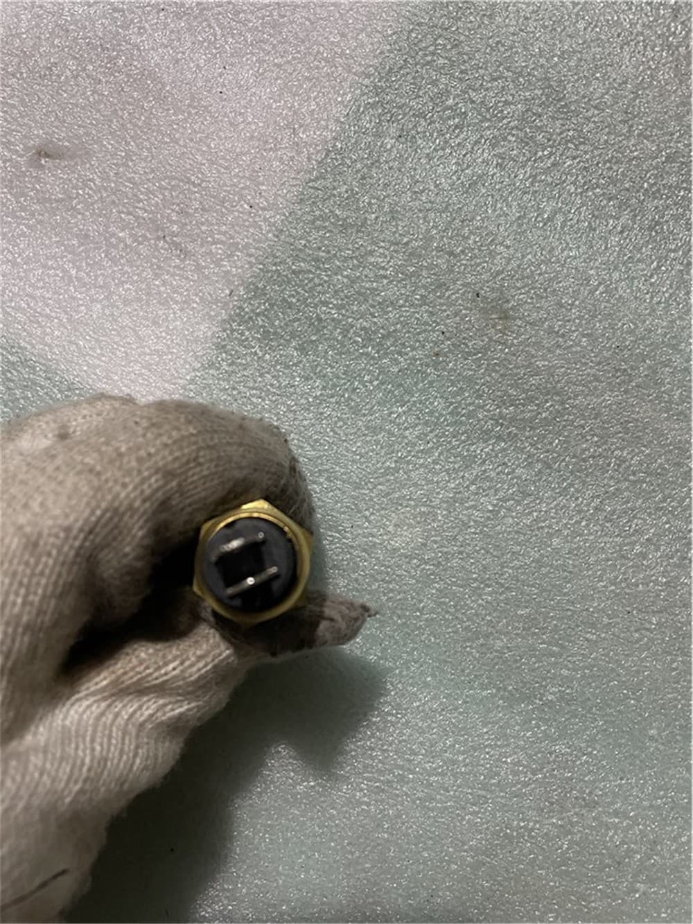 Sensor