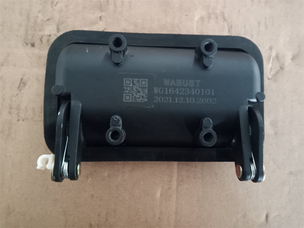 SINOTRUK Left door outer handle WG1642340101