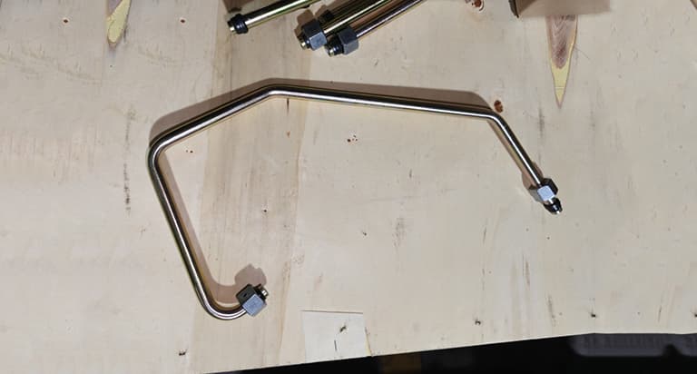 Turbocharger intake pipe assembly