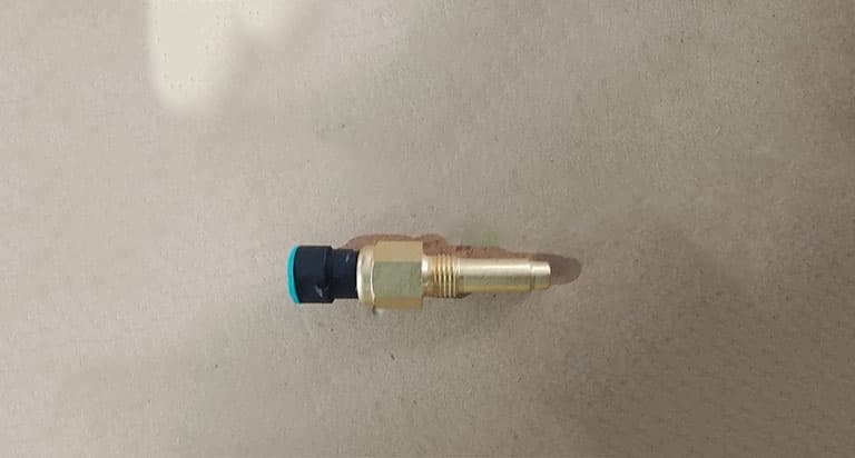 SENSOR W/TEMP