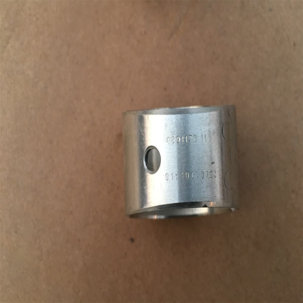 Naveco Втулка шатуна(турбо) 4D32-09 C4891178