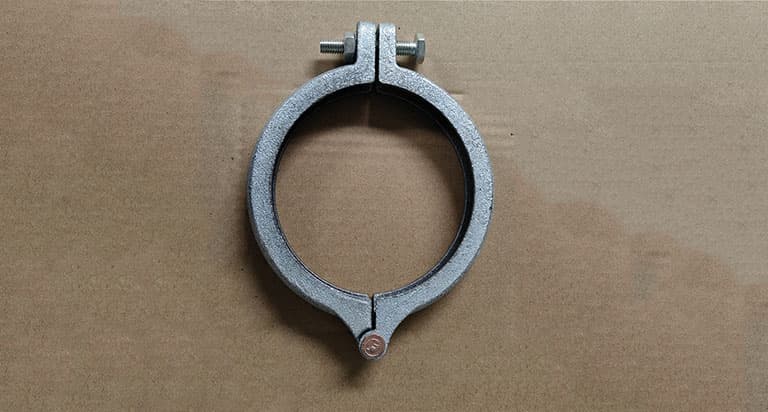Exhaust pipe clamps