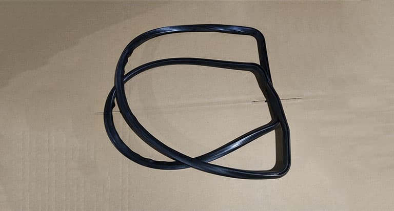 Sealing gasket